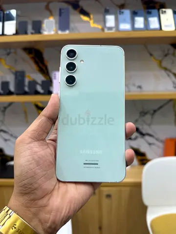 Samsung S23FE
