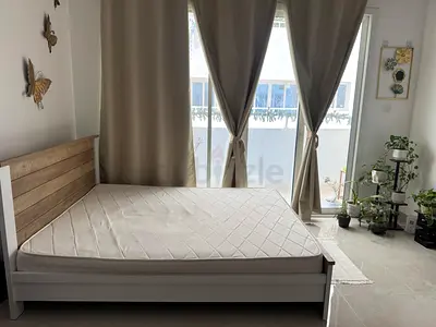 Queen size bed frame with mattress 200X160.
