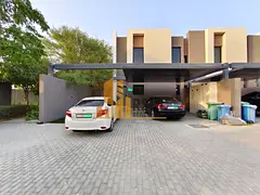Very Specious 3BR townhouse Corner Unit in Aljada
