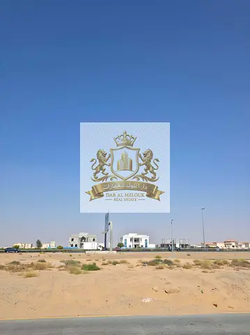 للبيع في الشارقة – منطقة الطي شرق | تملك حر للعرب
📍 أرض تجارية في موقع استراتيجي مباشر على شارع مليحة.
🔹 المساحة: 6,630 قدم²
🔹 التصريح: أرضي + طابقين
🔹 التملك: حر لجميع الجنسيات العربية
🔹 السعر: 525 د