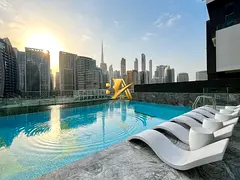 CANAL VIEW | LUXURY FURNISHING | HIGH FLOOR