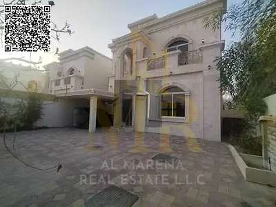 فيلا سكني تجاري – طابقين وروف | مساحة كبيرة | شامل الكهرباء والمياه والمكيفات