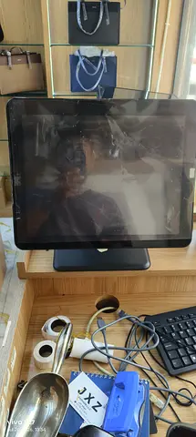 17-inch Touchscreen Monitor (All-in-One POS / Display) - Good Working Condition