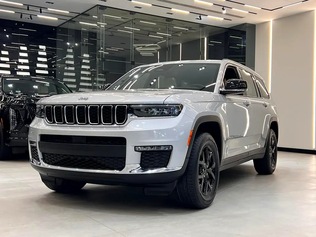 Jeep Grand Cherokee L 2023