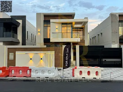 A villa with all electricity, water and air conditioning fees included, on the main street, ready to move in, in the most prestigious areas of Ajman.