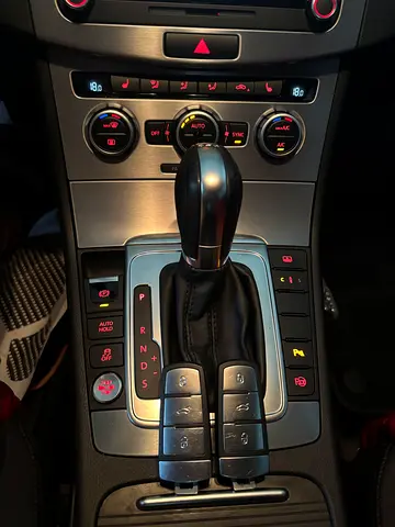 2014 Volkswagen CC photo 9