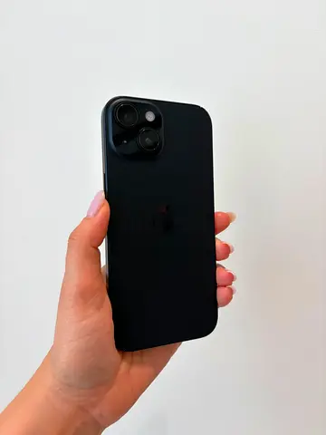 Apple iPhone 15 256GB Black - Excellent Condition