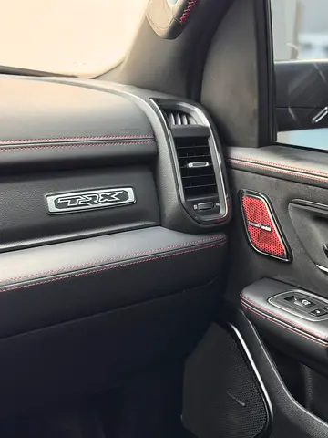 صورة 18 لـ 2022 RAM 1500 TRX