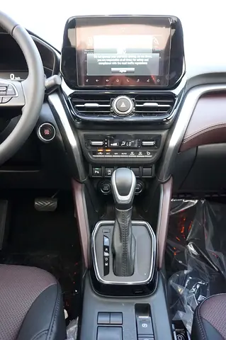 Toyota Urban Cruiser GLX, миниатюра 15