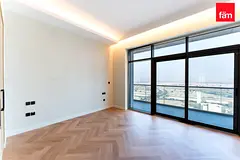 City & Road Views | UltraPremium Living