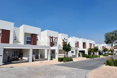 Spacious 3BR + Maid | Close to Pool & Park