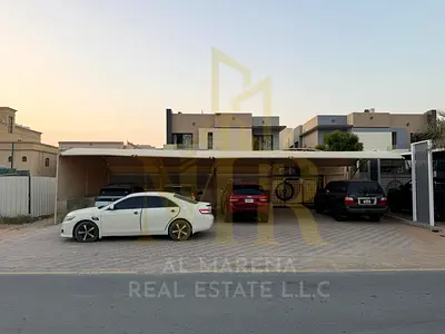 Villa in Al Muwaihat, 1 residential/commercial use, price includes electricity, water, and air conditioning. The villa of your dreams – invest in styl