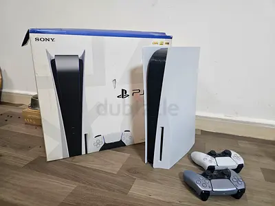 PlayStation 5 Console (Disc) with 2 DualSense Controllers and Original Box perfect condition