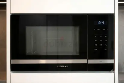 Siemens Built-In Microwave 60cm – Latest Version | Premium German Engineering