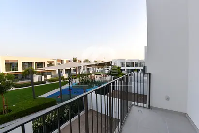 Park Access | Close to Pool | Community Expert