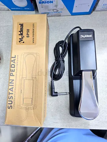 Sustain Pedal for keyboards and pianos - Brand new