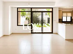 DIRECT POOL VIEW | LANDSCAPED GARDEN | VACANT