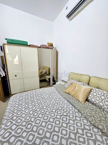 Full bedroom for sale