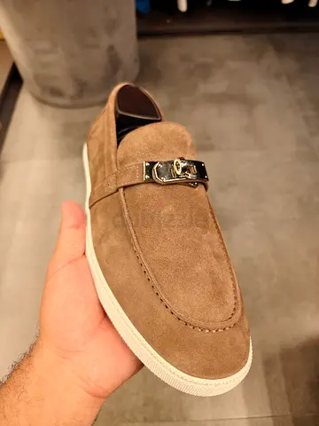 Shoe