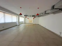 SPACIOUS OFFICE I FITTED I WITH PANTRY
