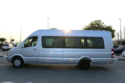 صورة 9 لـ 2009 Mercedes-BENZ SPRINTER