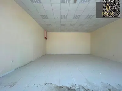 محل تجاري 900 قدم² على شارع رئيسي | منطقة عجمان الصناعية | 85,000 درهم