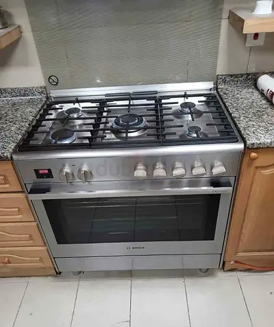 Bosch Series 8 Top Gas Oven Electric Digital Cooking Range Sam like new condition 90cm