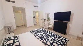 Luxury Private Master Bedroom Available in 1bhk for Executives