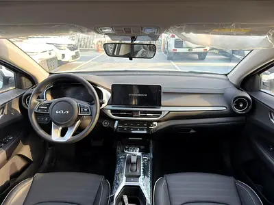 صورة 14 لـ 2026 KIA K3