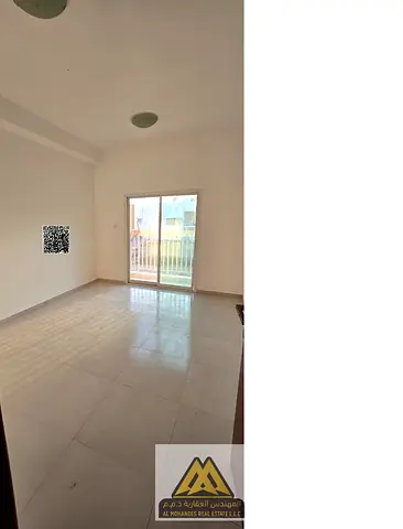 Annual rental apartment with one bedroom and living room, balcony, central AC, free maintenance, pa