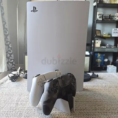 Sony PlayStation 5 Console (Digital Version) Black/White – Middle East Version
