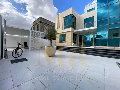 فيلا فاخرة للبيع في الياسمين مقابل حديقة – مسبح خاص بسععر شامل كل شئ