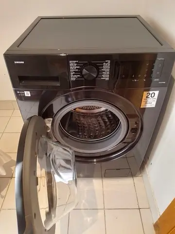Samsung front-load washing machine -excellent working condition