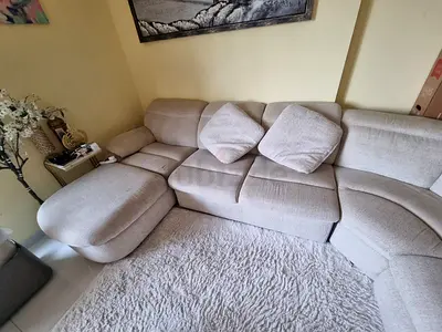 ركنة PAN Home فاخرة كهربائية مع Recliner وUSB وسرير – حالة جيدة- Luxury PAN Home Power Recliner Sect