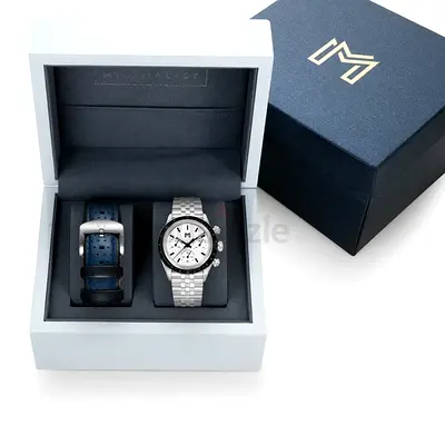 Minimalist Fastback Collection “Alpine” with Extra Leather Strap - Mint