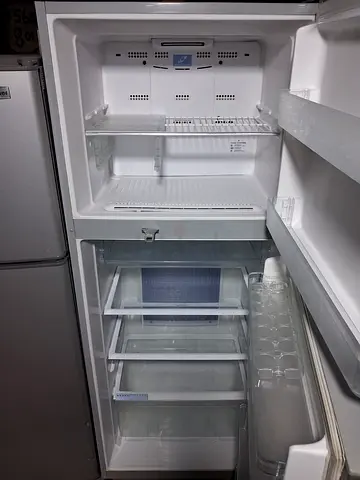 LG refrigerator 300 liters