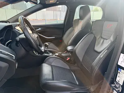 2015 FORD FOCUS photo 8