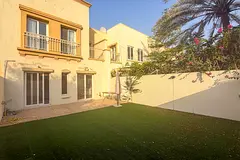 Spacious 2BR + Study | Landscapped | Upgraded