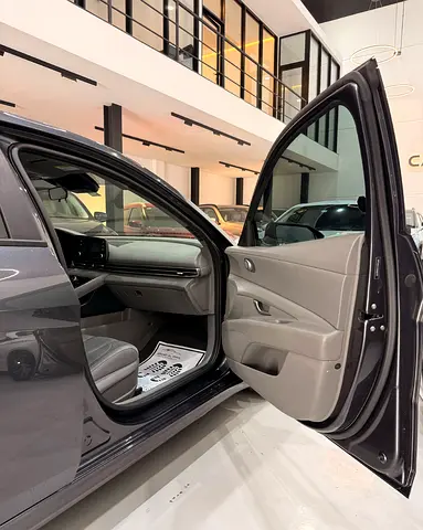 Hyundai Elantra SEL, миниатюра 10
