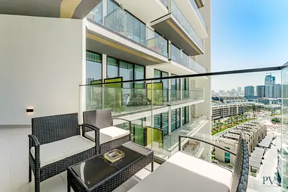 City View | Minutes to Circle Mall | Bills Included