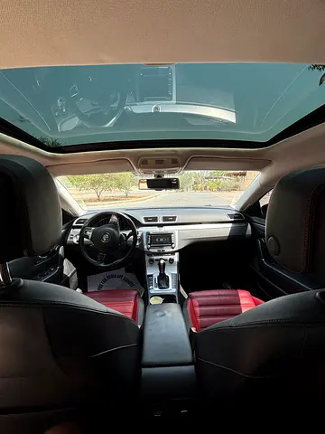 2014 Volkswagen CC photo 7