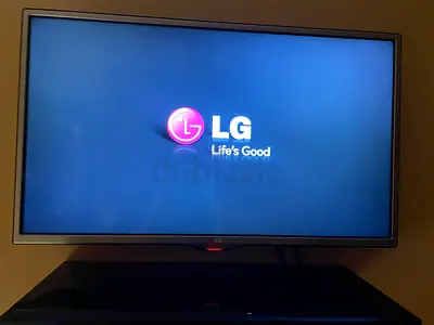 LG 32” Full HD LED TV (32LA613B) – Excellent Condition