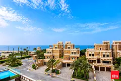 Upgraded I Vacant I Maids Room I Sea View