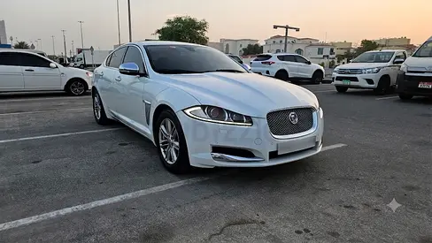 Jaguar XF 2015 Luxury GCC Specs