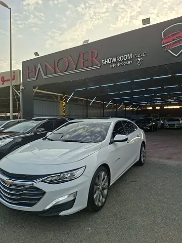 2021 Chevrolet MALIBU 照片 2