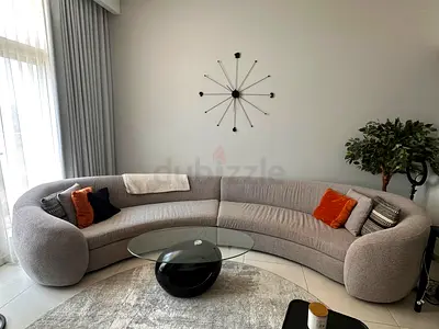 Curved Modern 4 Seater+ 1 Seater Sofa set