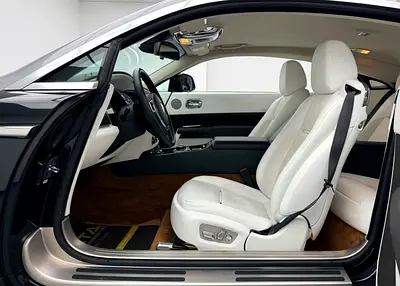 2017 ROLLS-ROYCE WRAITH 照片 9