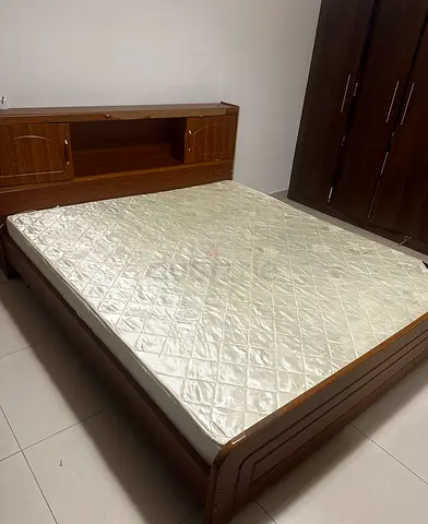 Bed room set