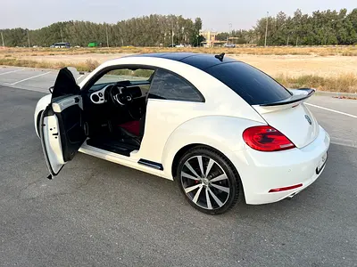 صورة 9 لـ 2015 Volkswagen BEETLE