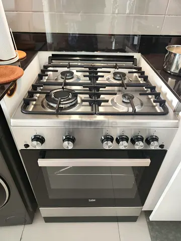 Used Beko Freestanding Gas Cooking Range, Excellent Condition (60cm x 60cm)